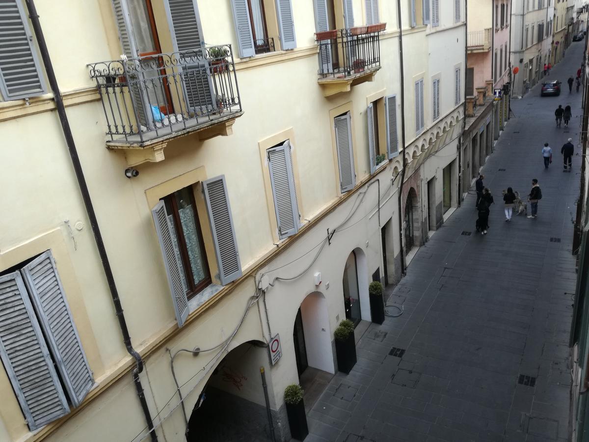 Residenza Mazzini フォリーニョ エクステリア 写真